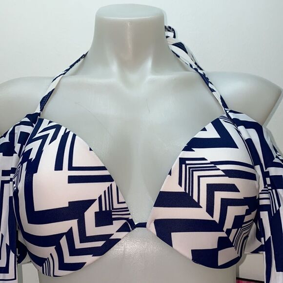 🔥🏖VICTORIA SECRET  swimsuit  just top 34DD push-up  New #7 - Picture 4 of 10